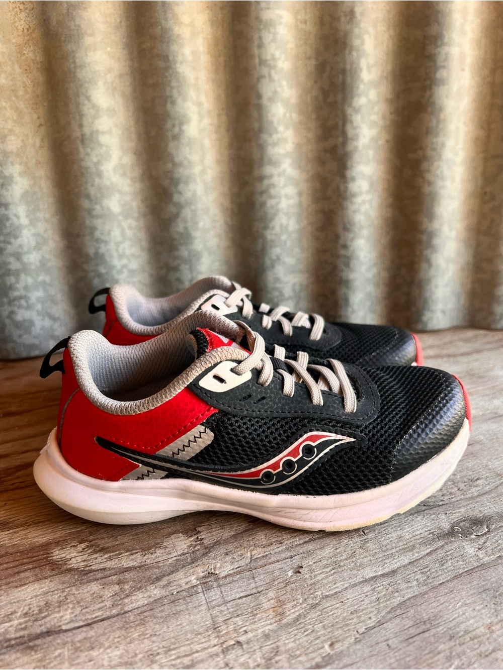 Saucony Kids Axon 3 Sneake